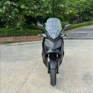 23년식 xmax300 오토바이 판매합니다 이미지