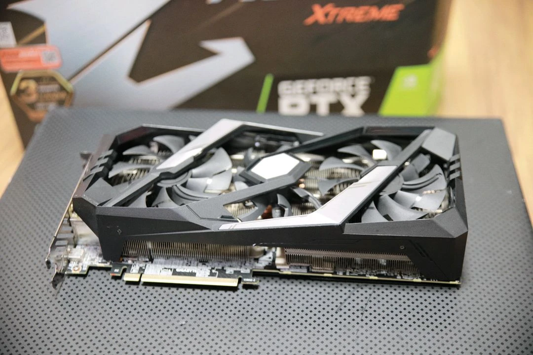 기가바이트 RTX2080TI 어로스 익스트림 판매합니다 이미지