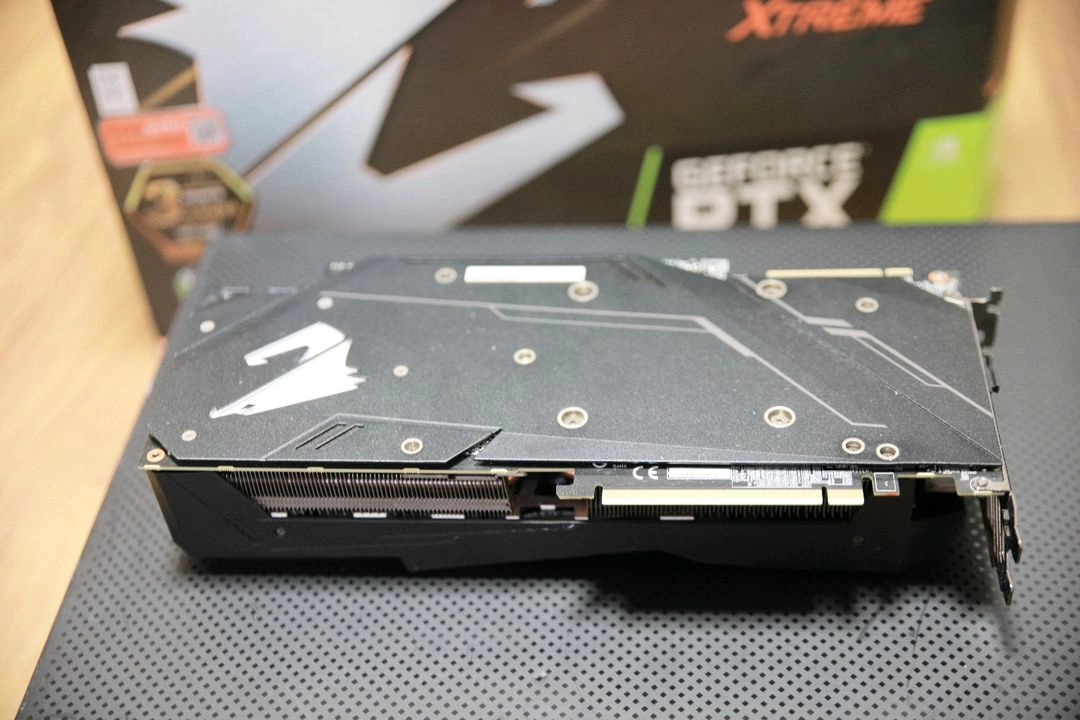 기가바이트 RTX2080TI 어로스 익스트림 판매합니다 이미지