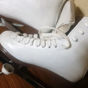 정품 잭슨피겨스케이트 이미지