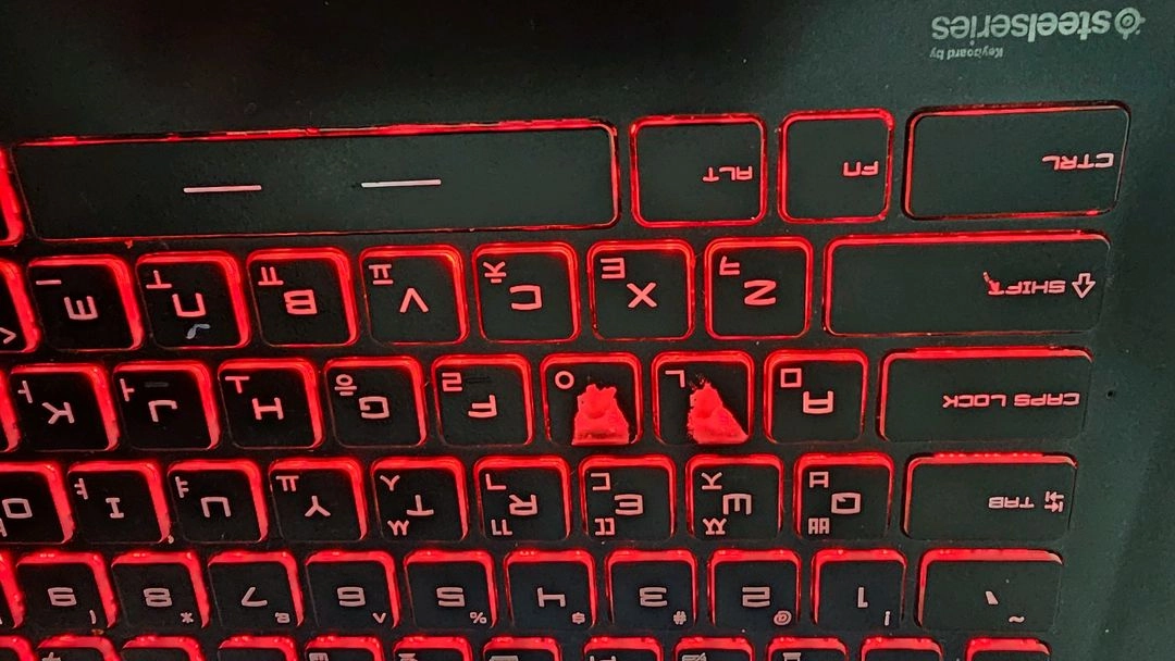 msi 노트북 팝니다(gtx1060 i7 7700hq) - 안심되는 중고거래