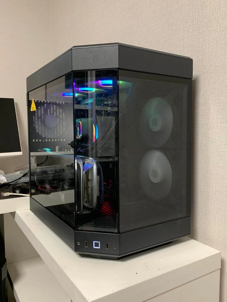 7800x3d rtx 4080super 게이밍 컴퓨터 본체 이미지