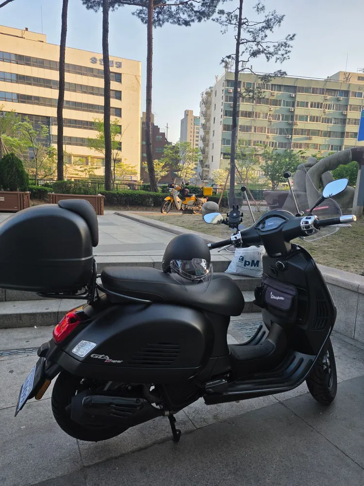 25년식 베스파 gts125 스마트키 신차급 판매 이미지