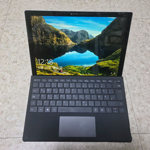 2-in-1 태블릿 PC 서피스 프로5 이미지