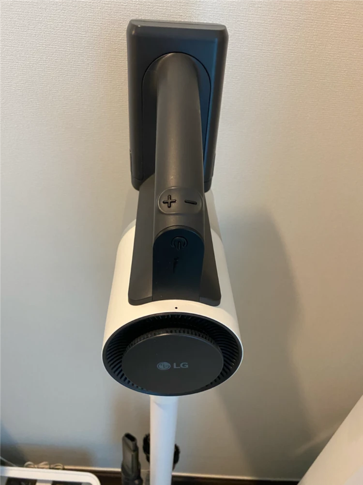 LG 코드제로 A5 스틱청소기 이미지