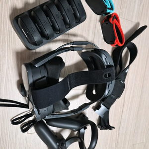 VR 바이브 XR 엘리트 풀트래커 풀페이스 이미지