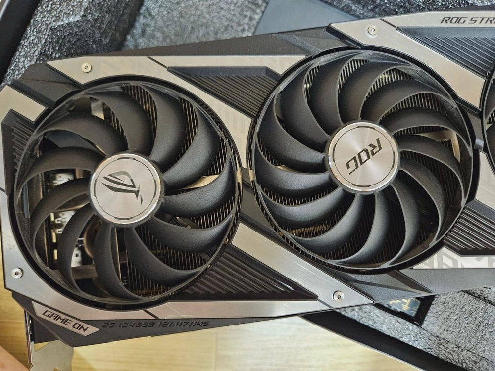 asus rog strix rtx 3080ti 12gb 이미지