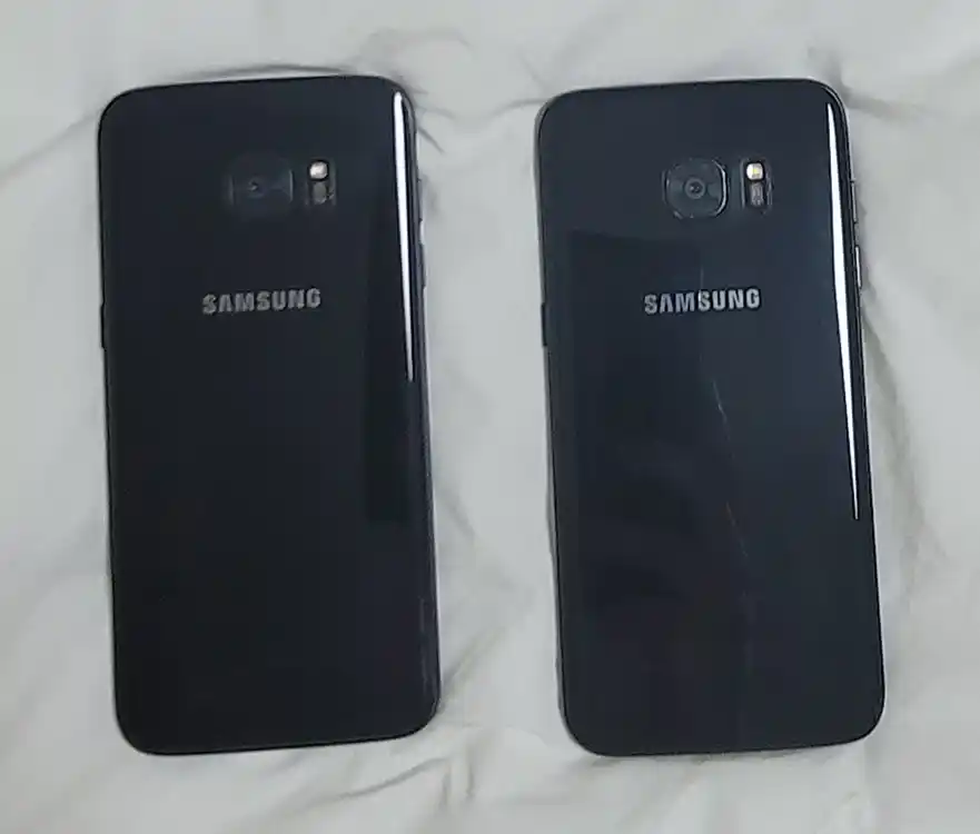 갤럭시 S7 엣지 128GB 블랙 2대 + 박스 2개 + 카드 케이스 5개 이미지