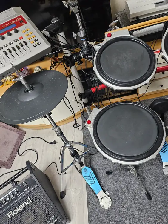 Yamaha DTXTREME II 전자 드럼 이미지