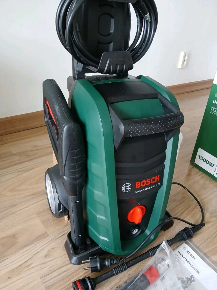 보쉬 고압세척기 BOSCH Universal Aquatak 125 이미지