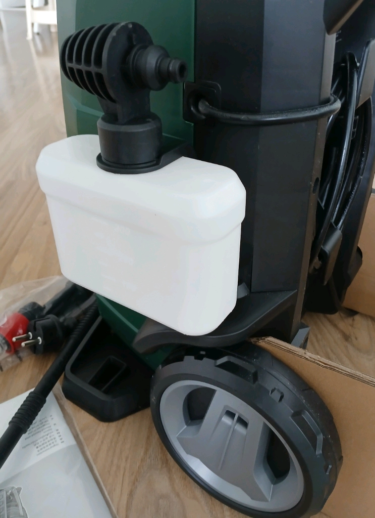 보쉬 고압세척기 BOSCH Universal Aquatak 125 이미지