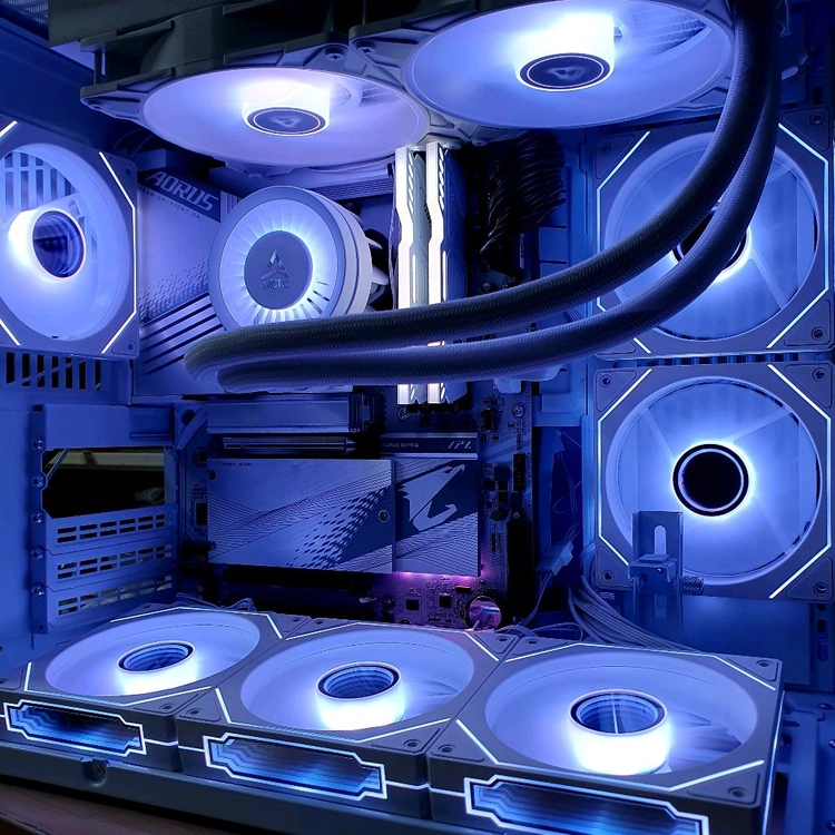 고사양컴퓨터 14900k 5070ti 32G 2TB 이미지