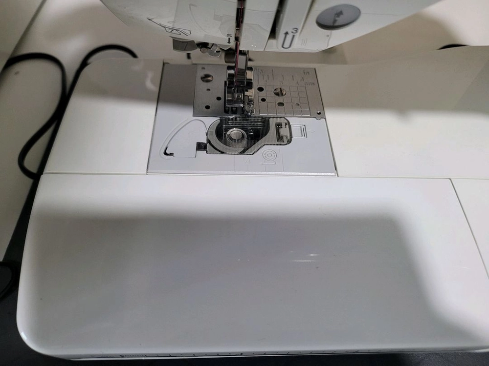 부라더 퀼트미싱 NV400 이미지