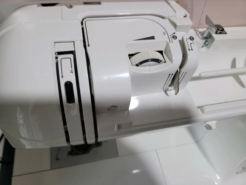 부라더 퀼트미싱 NV400 이미지