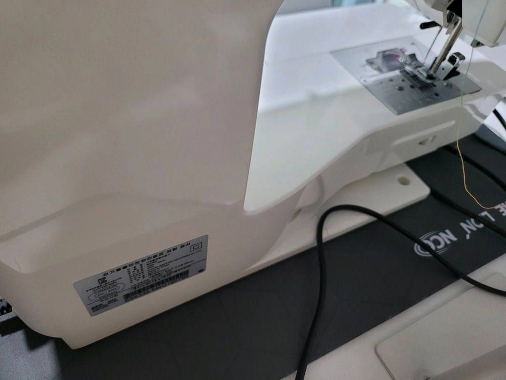 부라더 퀼트미싱 NV400 이미지