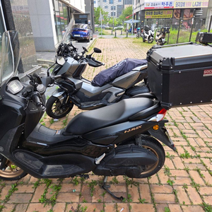 야마하 nmax 125cc 스쿠터 아묻따 이미지