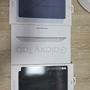 갤럭시탭s10울트라 256g 정품키보드케이스 포함 이미지