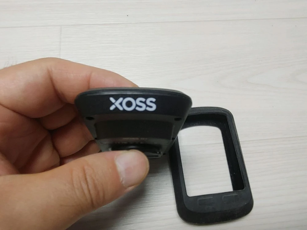 XOSS G+ 무선 GPS 자전거 속도계+실리콘케이스 판매합니다. (택포2.7만) 이미지