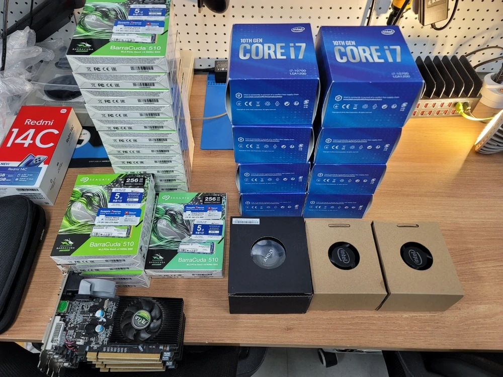 인텔 10세대 CPU 쿨러 AMD P/N 712-000046 Rev.D CPU 쿨러 지포스 G210 고장품 5개 등 이미지