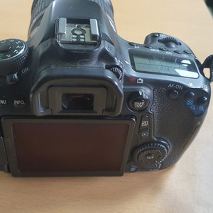 캐논 DSLR 70D 18-55mm F2.8 축복렌즈 44000만장 사용 이미지