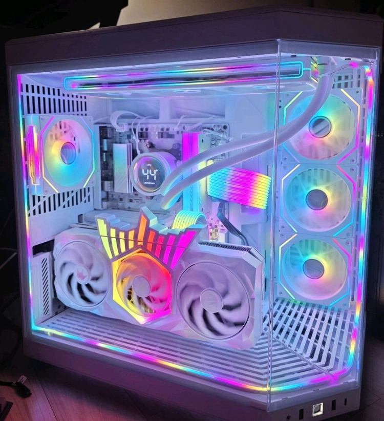 9800x3d 5070ti hof PC 팝니다 이미지
