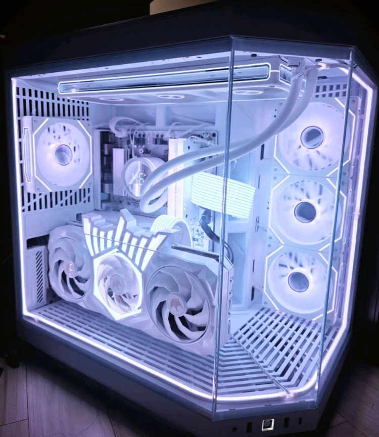 9800x3d 5070ti hof PC 팝니다 이미지