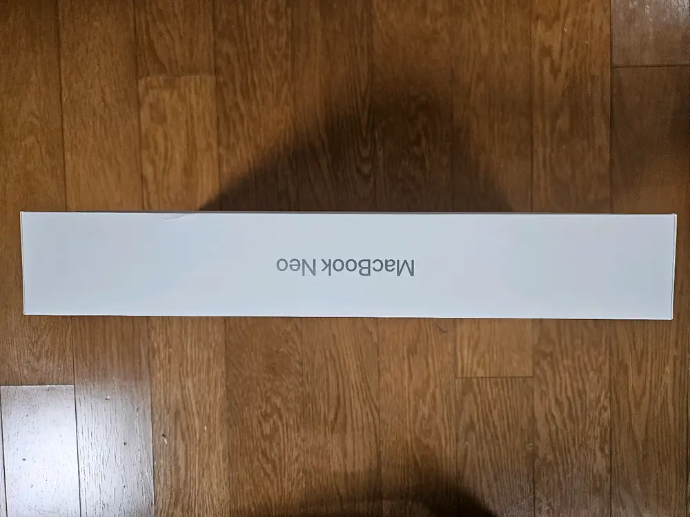 애플 맥북 네오13 실버 8GB/256GB 미개봉 이미지
