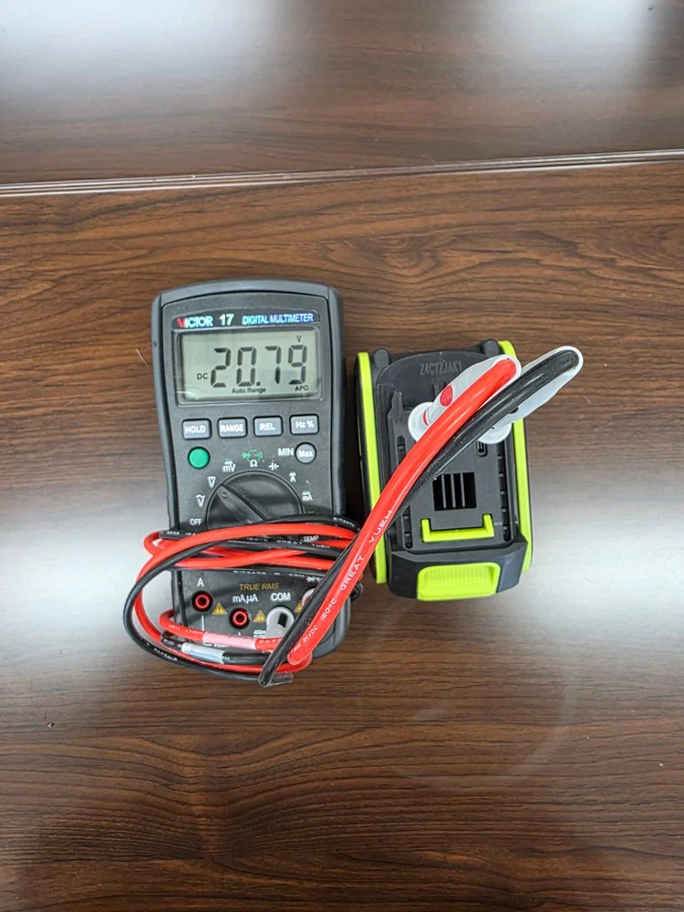 Worx 웍스 그린 20V 4Ah 배터리 이미지