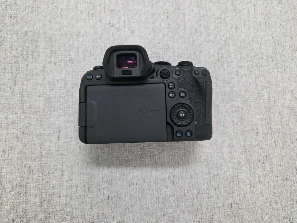캐논 EOS R6 Mark II 이미지