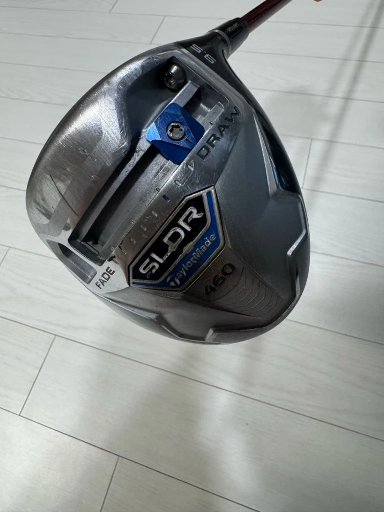 테일러메이드 SLDR 460, 캘러웨이 XR 드라이버, 타이틀리스트 917f2 5번 우드 이미지
