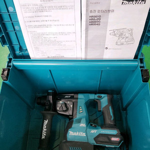 마끼다 40v 충전해머드릴 HR001G 본체+케이스 판매 이미지