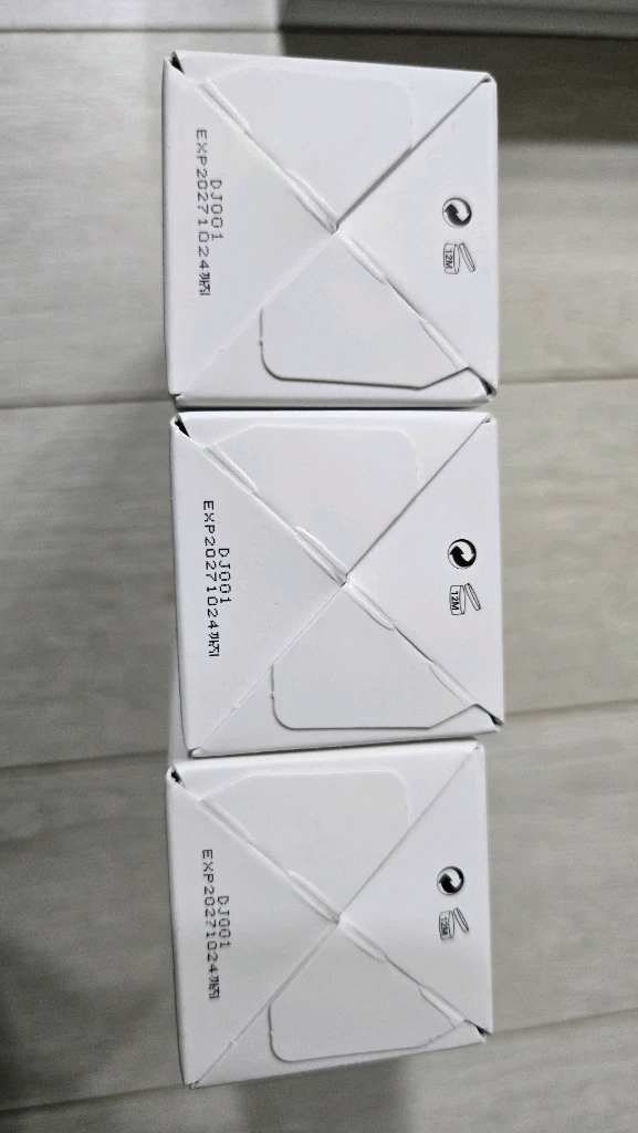 가격내림 택포) 거의새것 골든덤 지엔알 부스터 갈바닉 고주파 리프팅 뷰티디바이스 (미개봉 앰플3개+전용파우치) 이미지