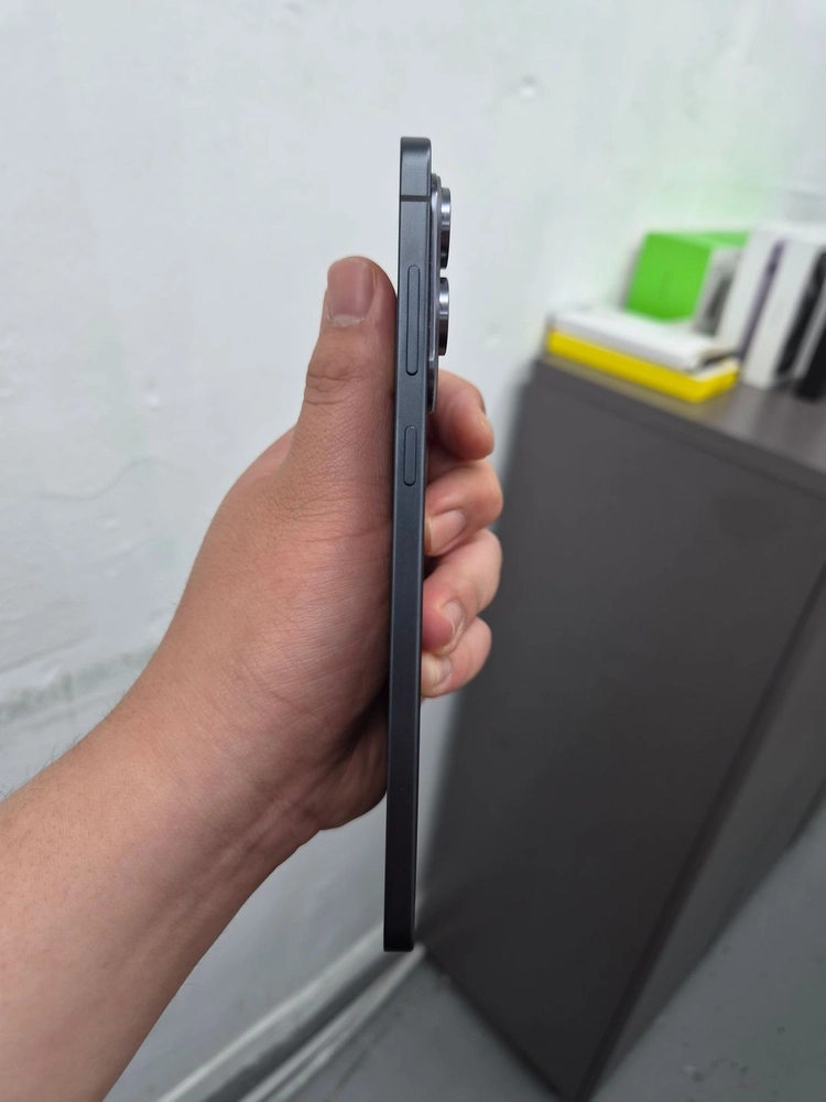 갤럭시 S25 엣지 블랙 256G 이미지