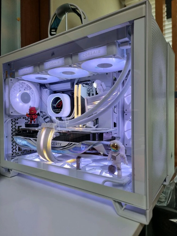 커세어 셋팅 초고사양 게이밍 컴퓨터 9800X3D 이미지