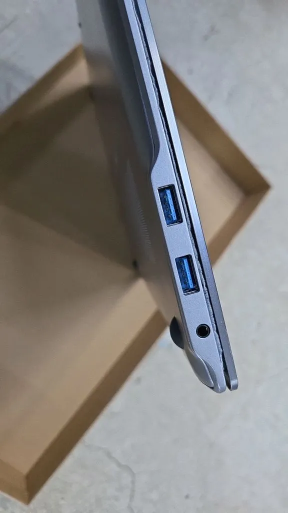 LG 그램16 메탈실버 이미지