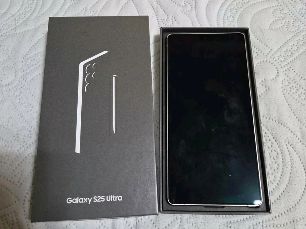 갤럭시 S25 울트라 512G 자급제 - 안심되는 중고거래