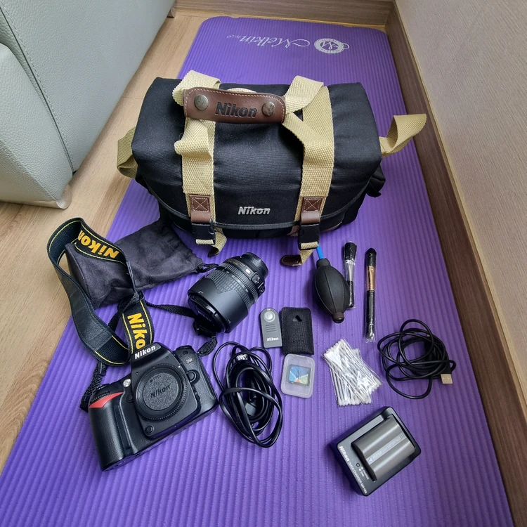 니콘 D90 이미지