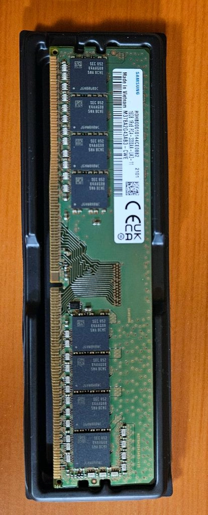 삼성전자 DDR4 PC4-3200AA 16GB RAM 단면 이미지
