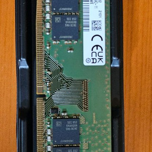 삼성전자 DDR4 PC4-3200AA 16GB RAM 단면 이미지