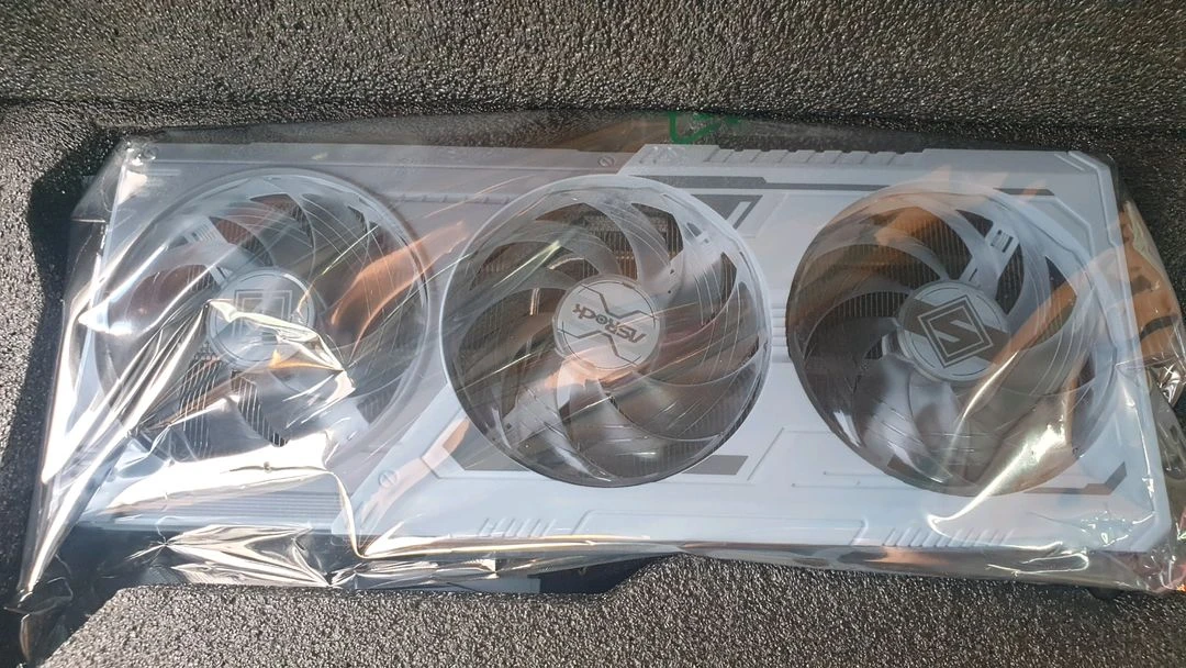 Rx 9060xt 16g 스틸레전드 이미지