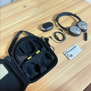 [보스/Bose] QC3 노이즈캔슬링 헤드폰 풀셋 (블루투스 무선 모듈 포함) 이미지