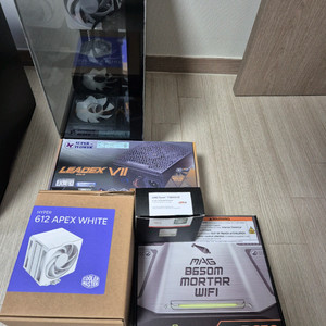 9800X3D 반본체 팝니다! 램,SSD X 이미지