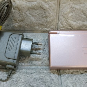 닌텐도 ds라이트 게임기 이미지