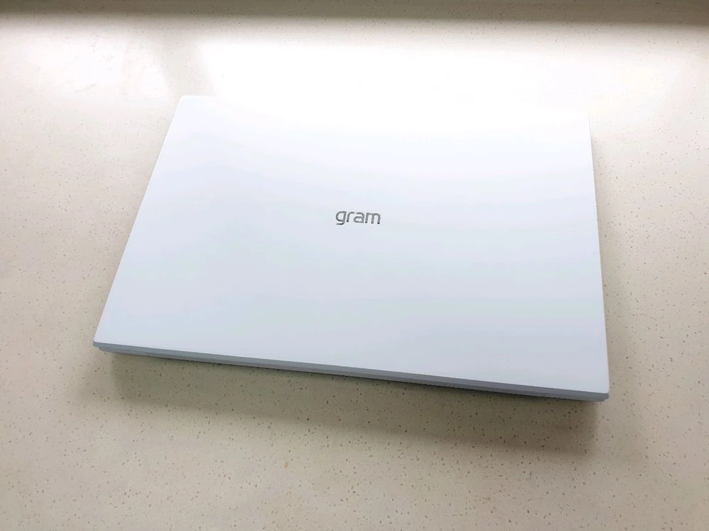 LG 그램 22년 16인치 민트급 고해상도 코어 i5 순정품 극경량 윈11 이미지