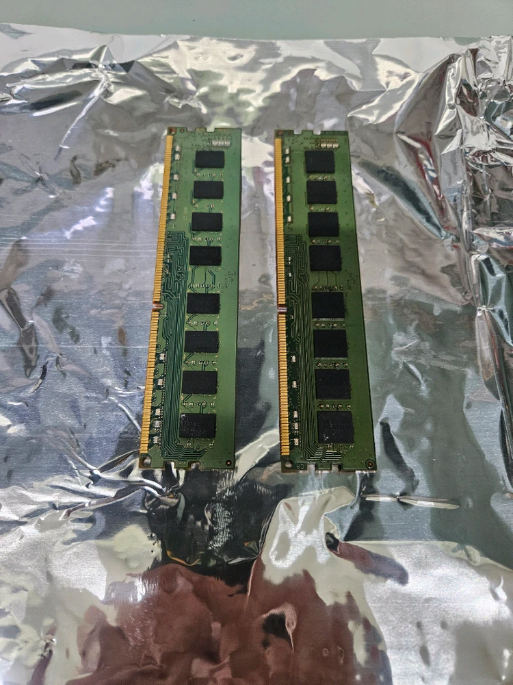 램 8g 2개 (ddr3) 이미지