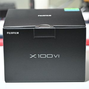 후지필름 X100vi 블랙 미개봉 이미지