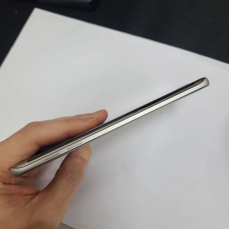 갤럭시S7엣지 32GB 실버 기능정상 213979 이미지