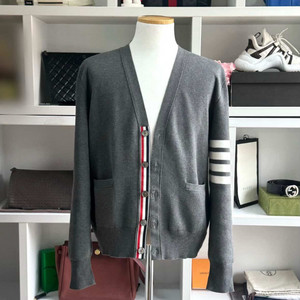 톰브라운 밀라노스티치 가디건 이미지