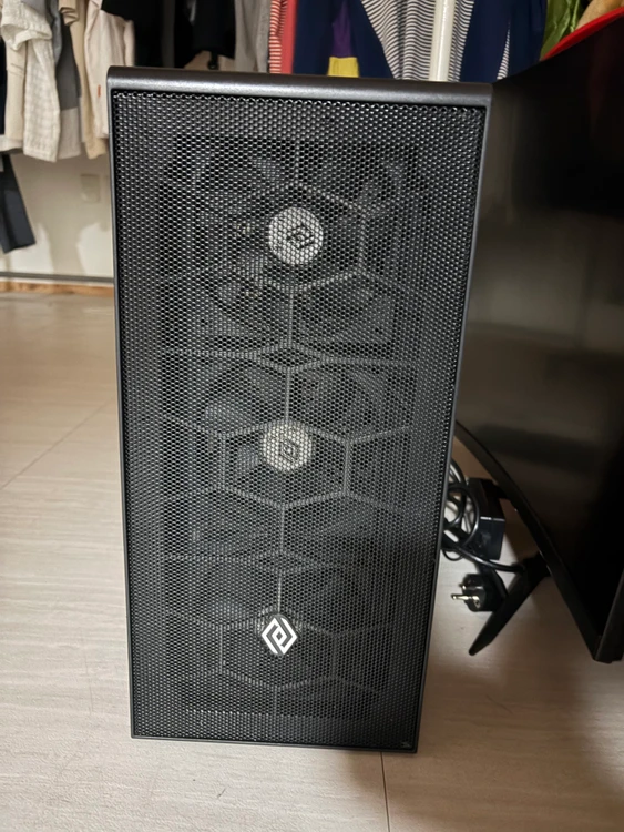 i5 4590 + 16g ram + 250g ssd 본체 팝니다. 이미지