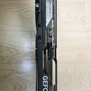 MSI RTX 4070 SUPER 게이밍 X 슬림 이미지